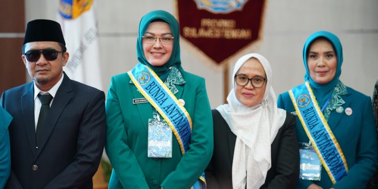 Sekda Kota Palu Hadiri Pelantikan Ketua Tim Penggerak PKK dam Ketua Tim Pembina Posyandu Kabupaten/Kota Se-Sulteng