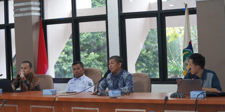 Plt. Asisten Bidang Administrasi Perekonomian Hadiri Pemaparan Program Strategis Perbankan Kota Palu