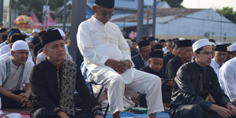 Pemkot Palu Gelar Salat Idul Fitri 1446 H di Lapangan Vatulemo