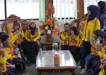 Wali Kota Hadianto Menerima Kunjungan Peserta Didik TK Putra Palu