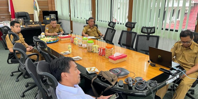 Wali Kota Palu Ikuti Raker dan RDP Bersama Komisi II DPR RI Secara Virtual