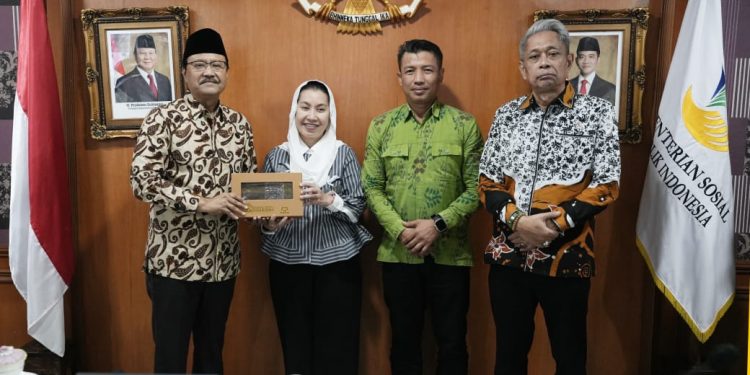 Wawali Imelda Bersama 15 Kepala Daerah Hadiri Rapat Bersama Kemensos RI