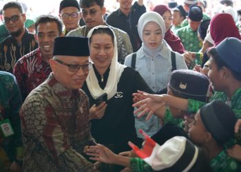 Hadiri Dialog Pendidikan Bersama Wamen Atip Latipulhayat, Ini Harapan Wawali Imelda