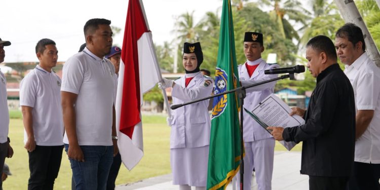 Hadianto Rasyid Lantik Pengurus ASKAB PSSI Morowali