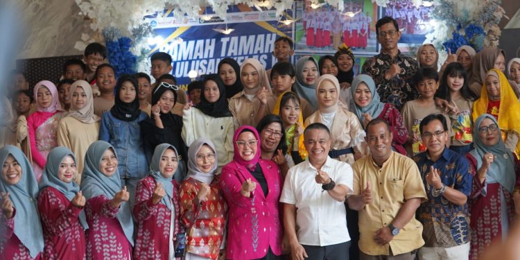 Hadiri Ramah Tamah Kelulusan SDN 3 Palu, Ini Harapan Wali Kota