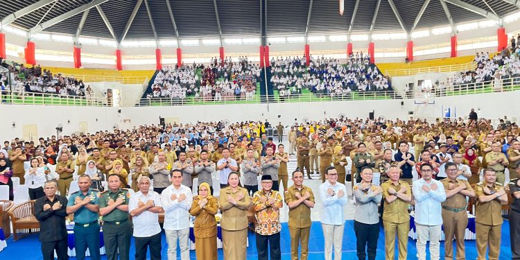 Sekda Kota Palu Hadiri Sosialisasi Peluang Kerja LN BersamaMenteri P2MI Abdul Kadir Karding