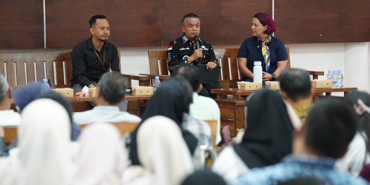 Forum Dialog Mahasiswa FISIP Untad, Hadianto Rasyid Paparkan Inkubator Bisnis Kota Palu Dorong Pertumbuhan UMKM Di Era Digital