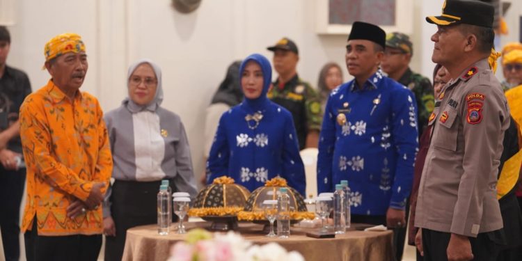 Sekda Irmayanti Hadiri Pembukaan Kongres Posintomu Todea Adat Budaya Kaili