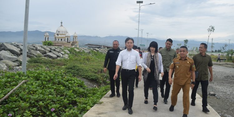 Hadianto Rasyid dan Wali Kota Iwanuma Jepang Kunjungi Lokasi Eks-Bencana Serta Proyek Rekonstruksi