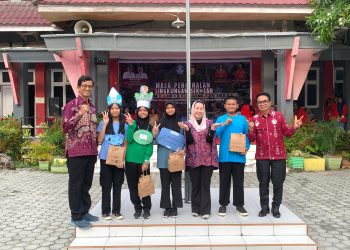 Wawali Imelda Secara Resmi Menutup Kegiatan MPLS SMPN 1 Palu