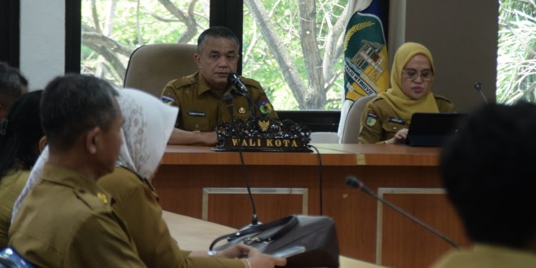 Wali Kota Palu Pimpin Pertemuan Seluruh Lurah dan Camat, Ini Yang Dibahas