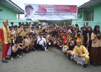 SMP Negeri 10 Palu Sambut Kunjungan Wali Kota Iwanuma Jepang