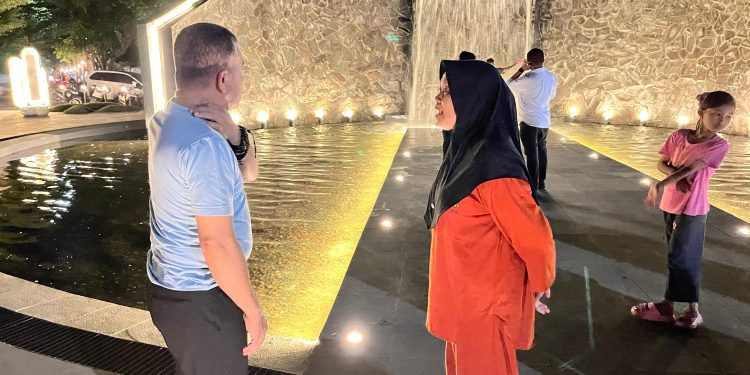 Pastikan Fungsi dan Estetika Taman Pada Malam Hari, Wali Kota Palu Tinjau Langsung Taman GBK Andi Raga Pettalolo