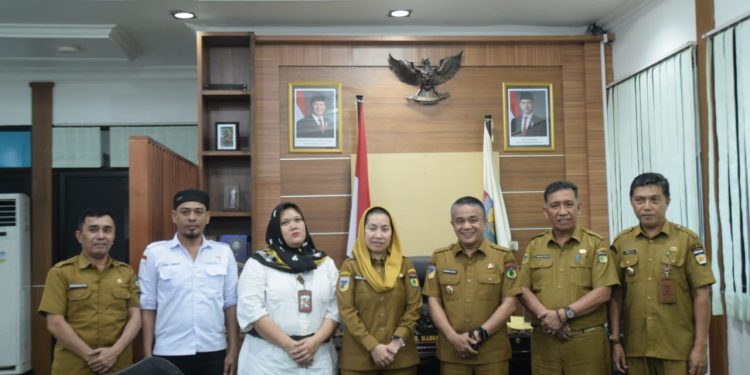 Wali Kota Palu Lepas Empat ASN Ikuti Program Magang Nasional