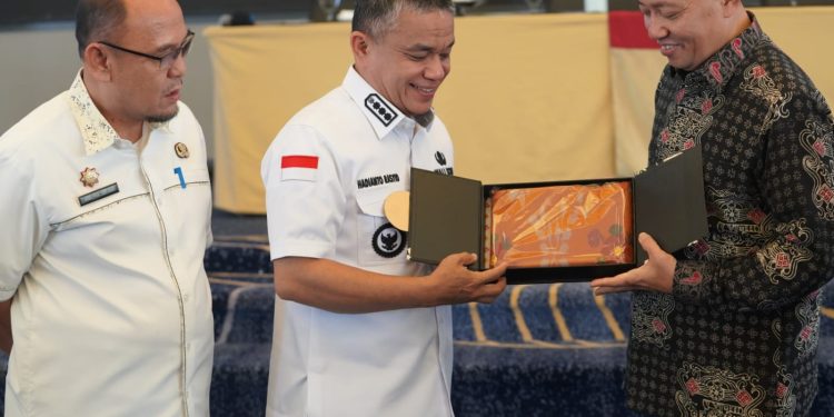 Wali Kota Palu Hadiri Sarasehan Moderasi Beragama Dengan Kementerian Agama RI