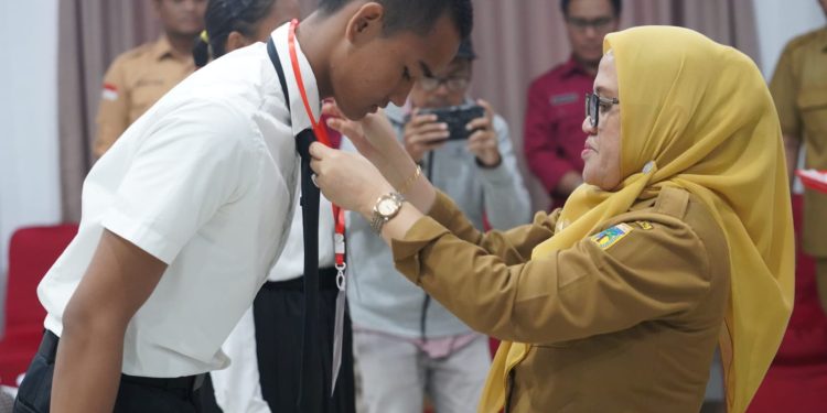 Sekda Irmayanti Secara Resmi Membuka Diklat Paskibraka Kota Palu Tahun 2025