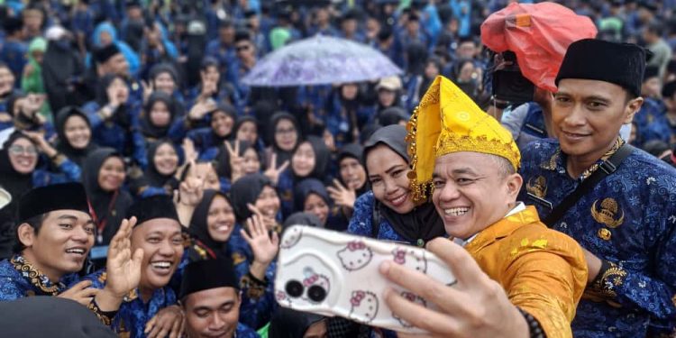 HUT Kota Palu ke-47, 3.000 Pegawai Pemkot Dikukuhkan Sebagai PPPK Tahun 2024