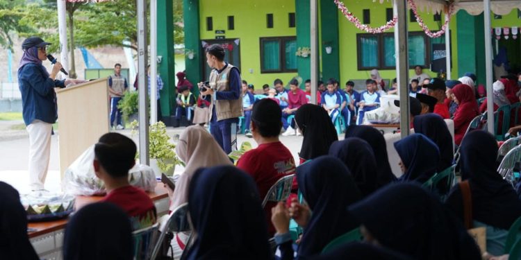 Sekda Iramayanti Hadiri Jalan Sehat Milad Ke-9 Insan Cendekia Palu