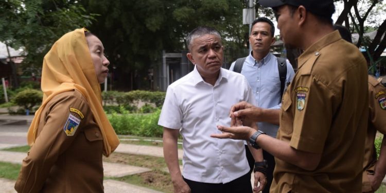 Wali Kota dan Wawali Palu Tinjau Langsung Pra Revitalisasi Taman GOR