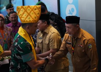 Asisten I Setda Kota Palu Hadiri Penyambutan Pangdam XIII Palaka Wira