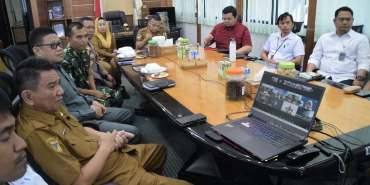 Wali Kota Bersama Forkopimda Kota Palu Ikuti Rapat Bersama Mendagri RI Secara Virtual, Berikut Pembahasannya