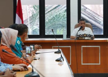 Wali Kota Palu Rapat Bersama Pimpinan OPD, Pemkot Siapkan Program “Sekolah Khusus Keluarga”