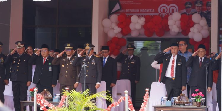 Asisten I Setda Kota Palu Hadiri Upacara Peringatan Hari Pengayoman ke-80  