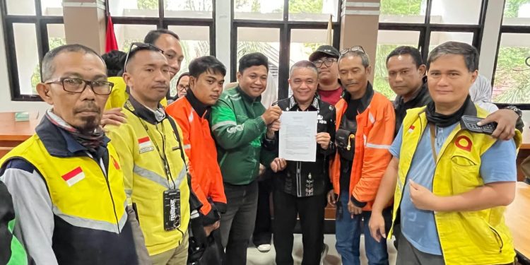 Wali Kota Palu Terapkan Parkir Gratis bagi Ojek Online