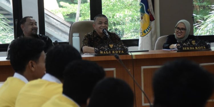 Wali Kota Palu Rapat Bersama Driver Bus Transpalu, Pemkot Akan Bangun 30 Halte dan 130 Titik Bus Stop