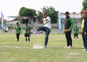Kadispora Kota Palu Buka Kompetensi Sepak Bola U-12 Piala Wali Kota Palu 2025