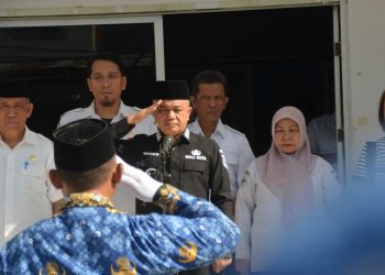 Wali Kota Palu Pimpin Upacara Persemayaman Almarhum dr. Fransi Fadli Datuk Ismail