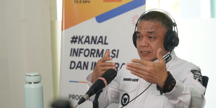 Wali Kota Palu Menjadi Narasumber Program Fokus Kita RRI Palu