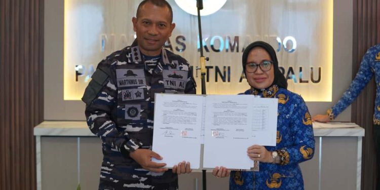 Pemkot Hibahkan Tanah Kepada Lanal Palu