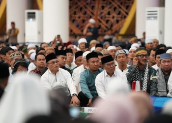 Plt. Asisten II Setda Kota Palu Hadiri Tablig Akbar dan Peresmian Mesjid Raya Baitul Khairaat