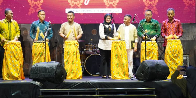Tava Kelo Fest 2025 Resmi, Event Ikon Budaya dan Ekologis Kota Palu