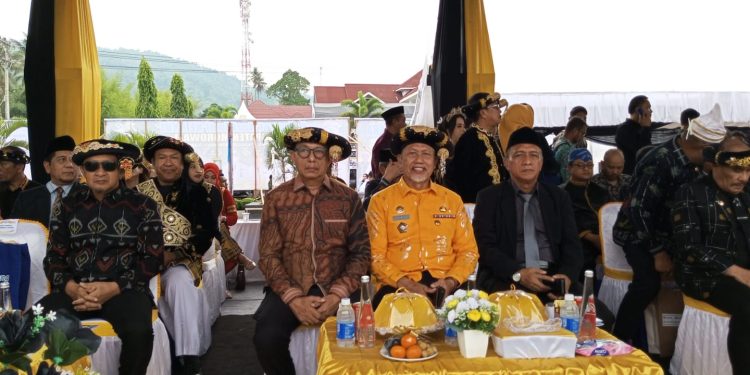 Asisten I Setda Kota Palu Hadiri Upacara Peringatan HUT Ke-26 Kabupaten Morowali