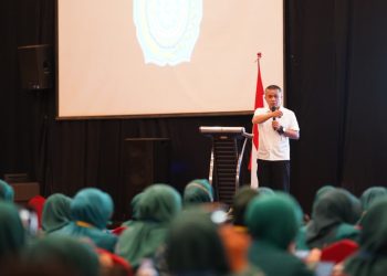 Wali Kota Minta TP-PKK Kota Palu Berperan Aktif dan Berpartisipasi Pada Program Sekolah Khusus Keluarga