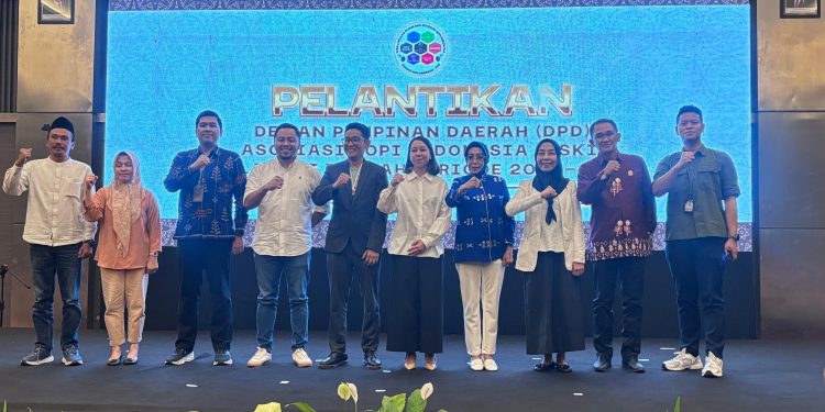Kadis UMKM Kota Palu Hadiri. Pelantikan DPD ASKI Sulteng Periode 2025 – 2030
