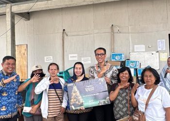 Pemkot dan BNI Cabang Palu Serahkan Bantuan Sembako Kepada Tenaga Kebersihan